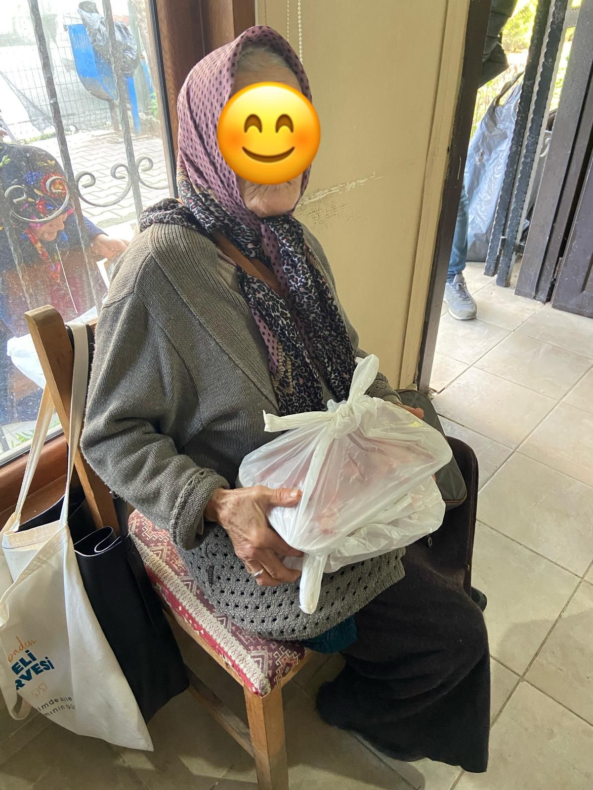 Arnavutköy Erzak Kolisi Dağıtımı