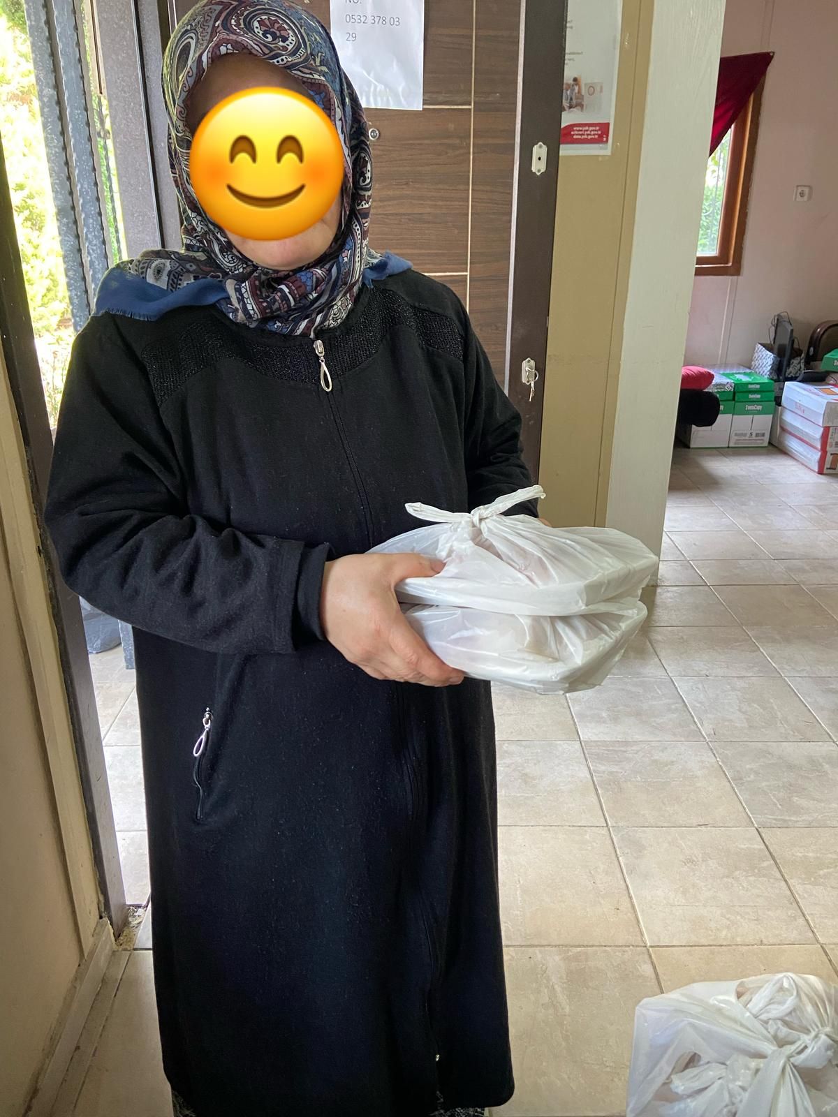 Arnavutköy Erzak Kolisi Dağıtımı