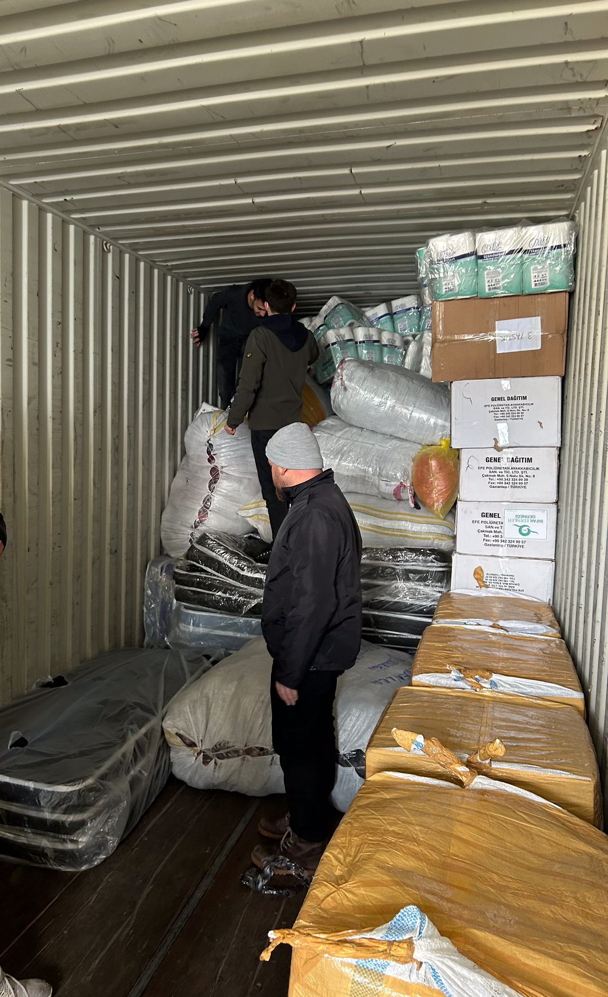 Deprem Bölgesi İçin Hazırlanan Tır Envanteri