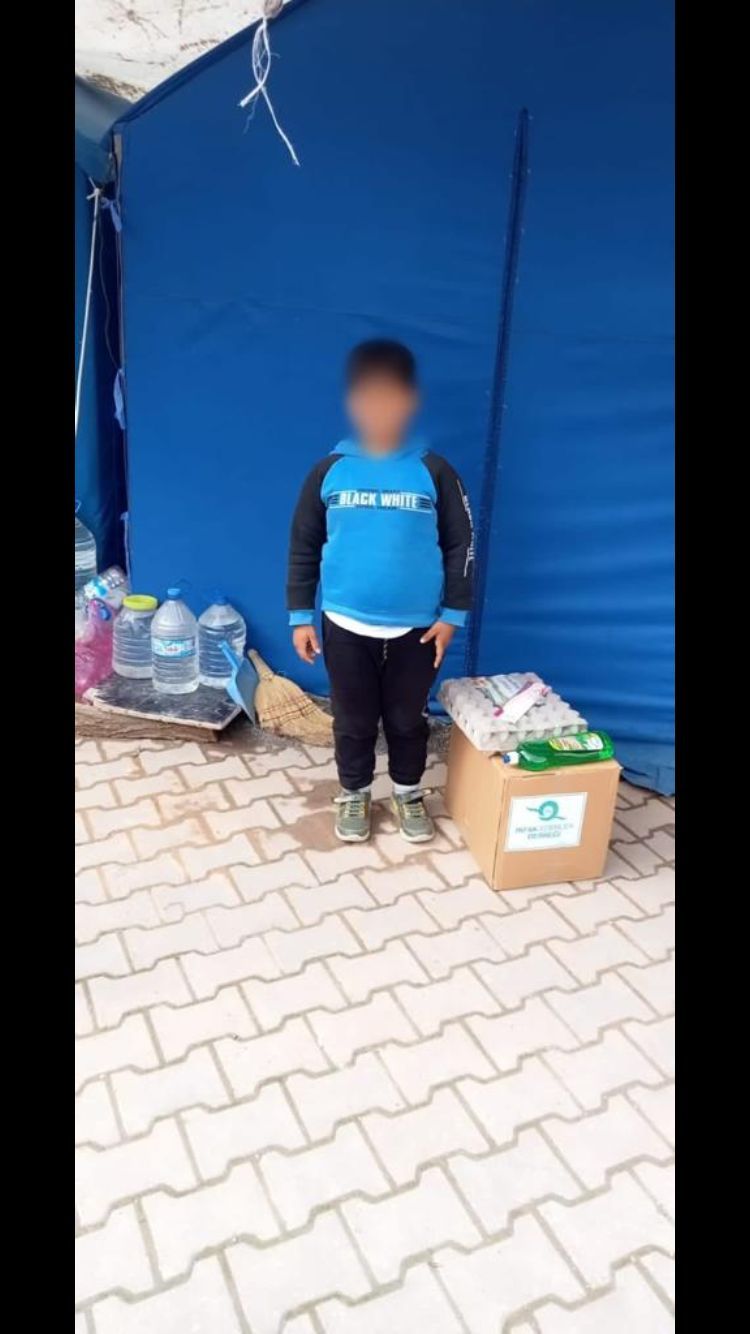 Depremzedelere Dağıtım