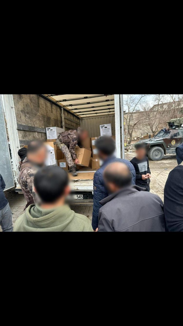 Depremzedelere Dağıtım