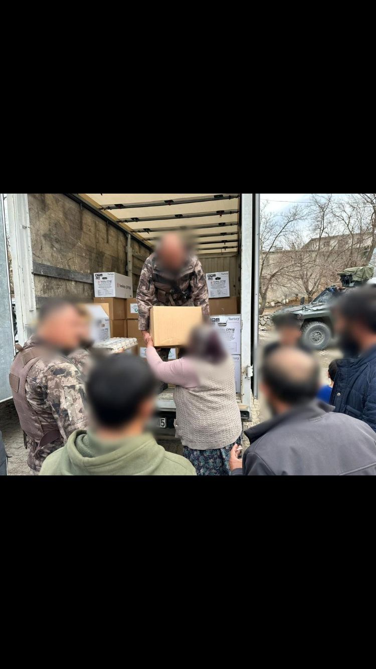 Depremzedelere Dağıtım